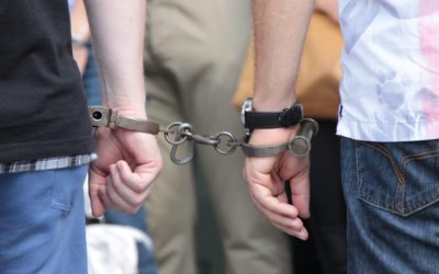 Vigilance réforme judiciaire : signaux d’alerte pour les droits humains en France