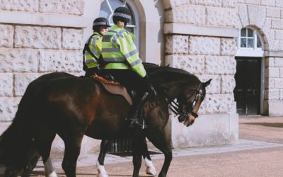 Sensibilisation aux droits humains – Protégez votre vie privée