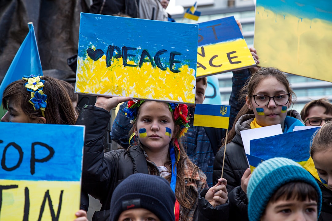 Droit et Paix en Ukraine: Focus sur les Droits Humains